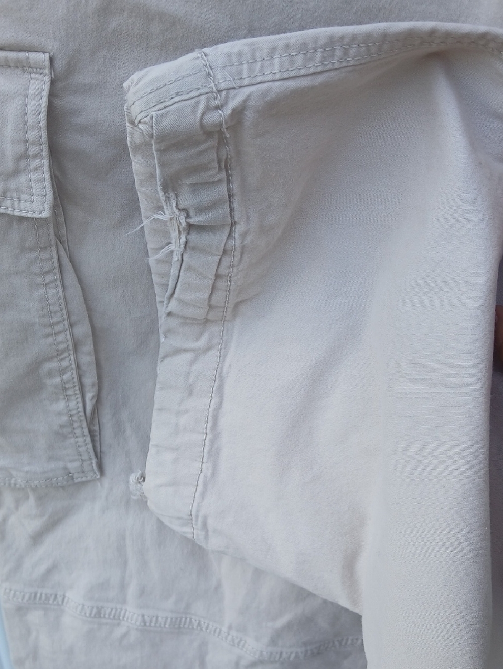 H&M Cream Cargo Pants with Flap Pockets - Picture 7 of 7